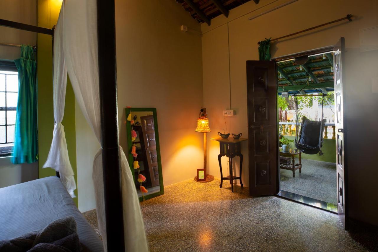 Craft Hostels Anjuna Bagian luar foto