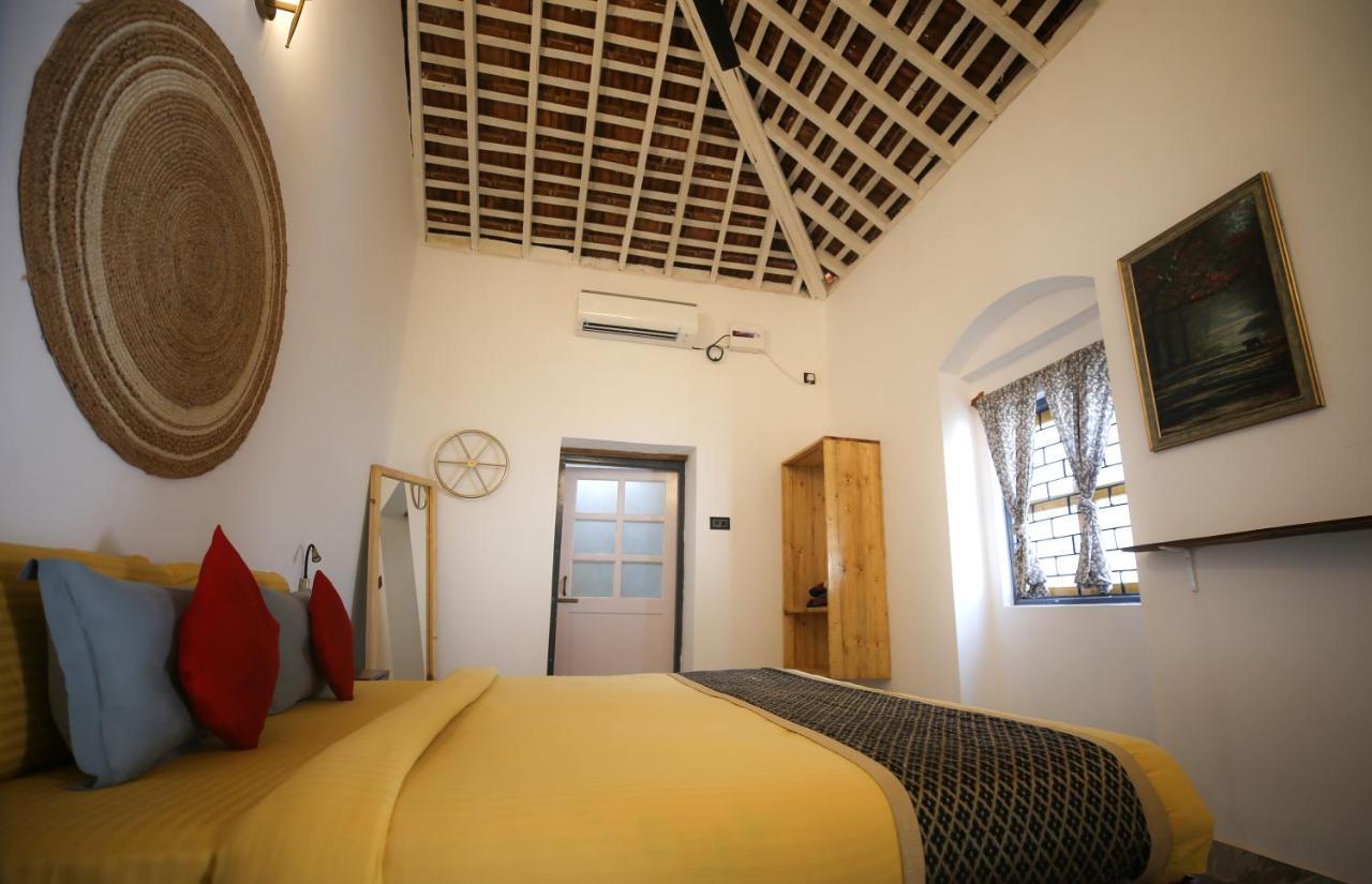 Craft Hostels Anjuna Bagian luar foto