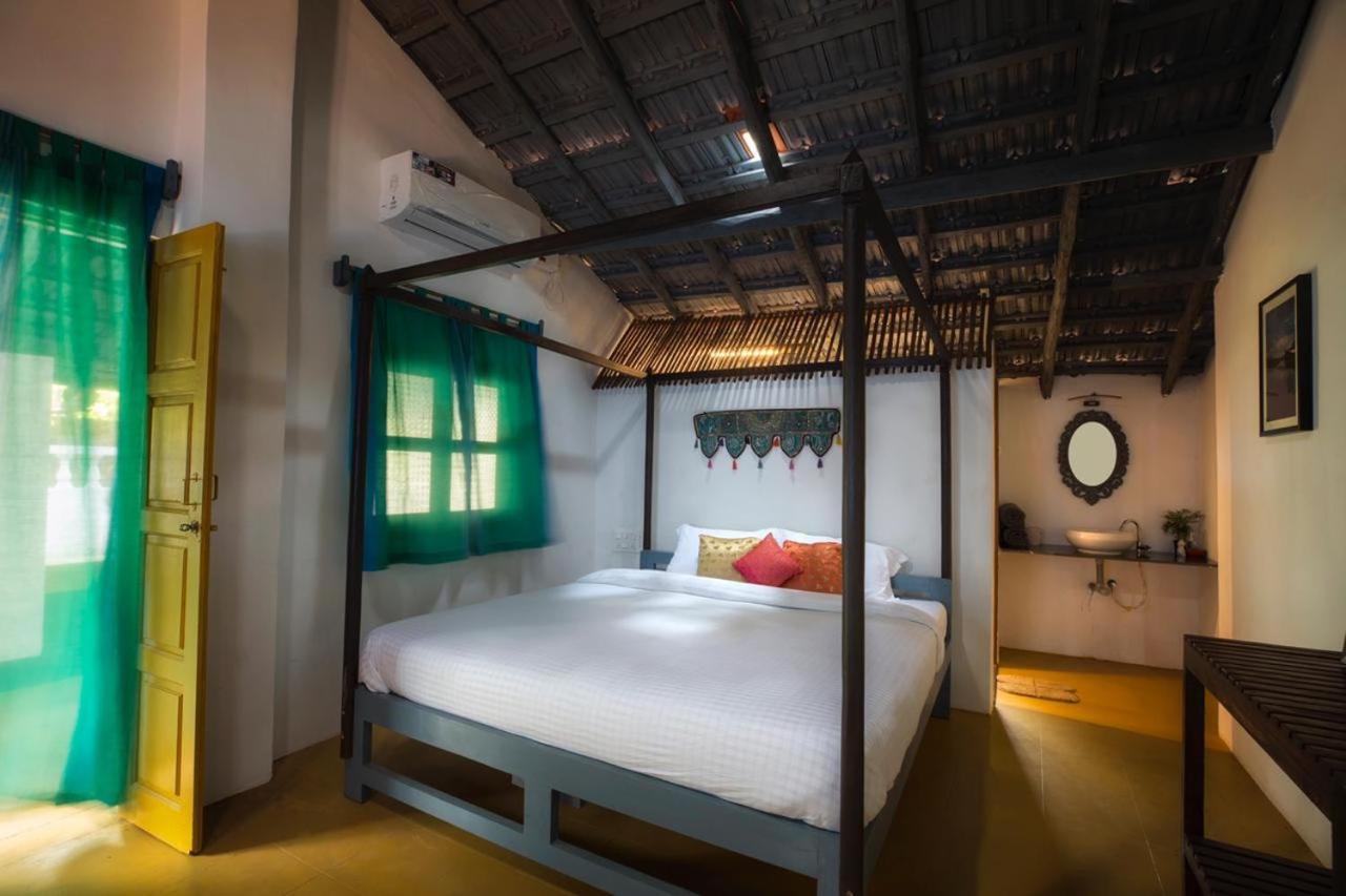 Craft Hostels Anjuna Bagian luar foto